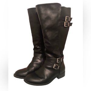 ⭐️Price firm⭐️ Torrid Extra Wide Width Knee High Boots 11W